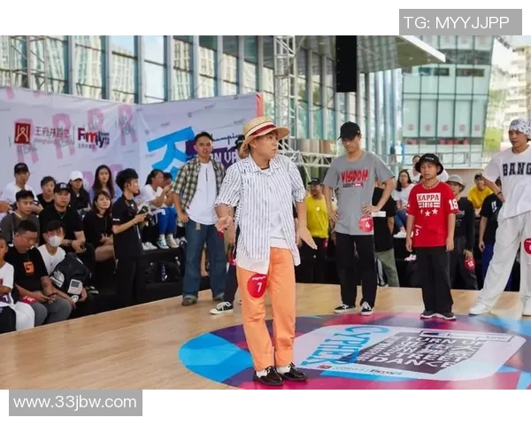 南京街舞队以82分领跑马拉松大满贯积分榜展现强劲实力