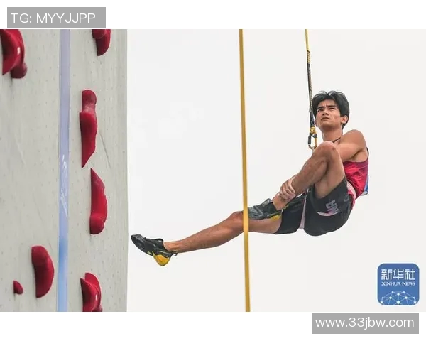 成都攀岩队与重庆攀岩队赛后战术分析与反思