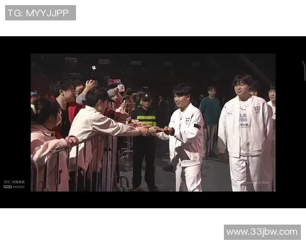 赛后复盘：LNG与BLG的速度对决分析与战术探讨