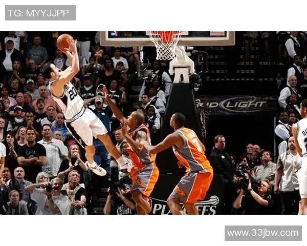 吉诺比利在关键时刻的绝杀助力马刺逆转活塞的经典对决回顾