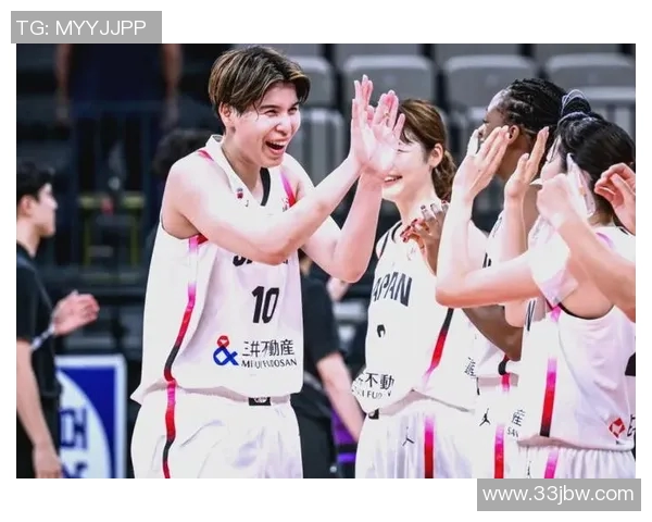 日本女篮与澳洲女篮激战正酣谁能在国际赛场上笑到最后