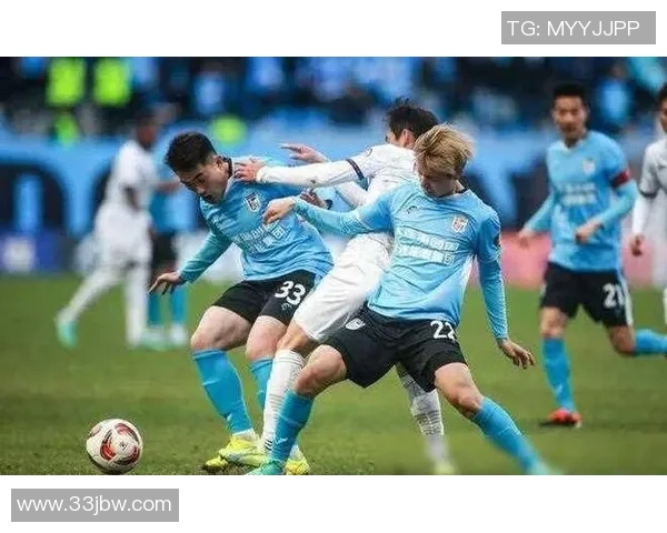 石家庄队迎战大连人队期待精彩对决展现足球魅力与团队精神 石家庄队迎战大连人队期待精彩对决展现足球魅力与团队精神