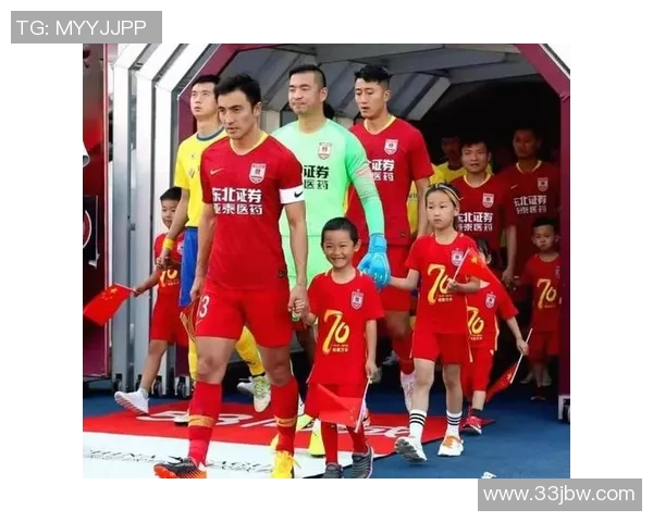 重庆足球队实力强劲跻身足球个人能力排行榜第八名引发关注