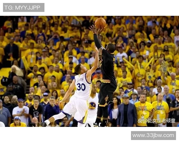 2016年12月23日勇士队与篮网队激战回顾及精彩瞬间分析