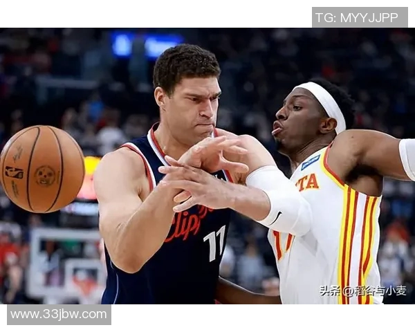 布鲁克洛佩斯：从NBA巨星到篮球战术的创新者与领袖